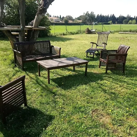 L'Esperluette En Camargue Bed & Breakfast Uchaud Exterior photo